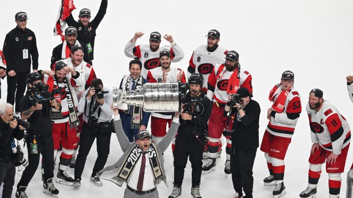 Hurricanes use stifling defense to win the Stanley Cup