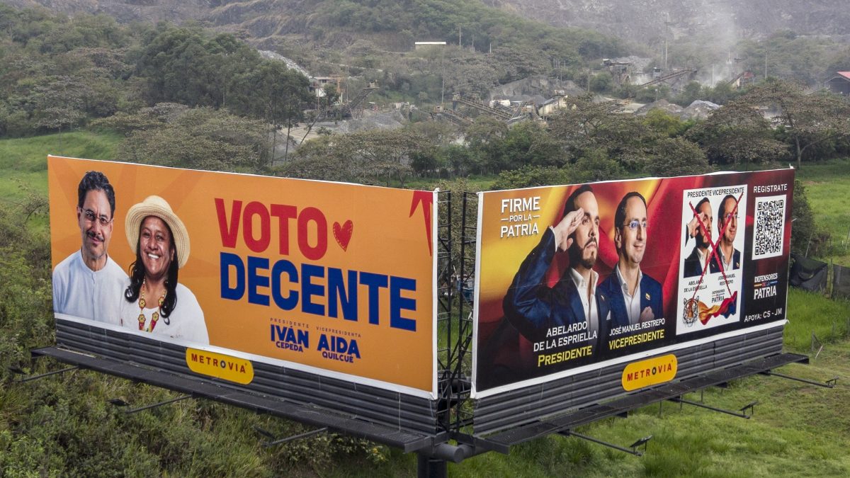 COLOMBIA-ELECTION-RUNOFF-PROPAGANDA