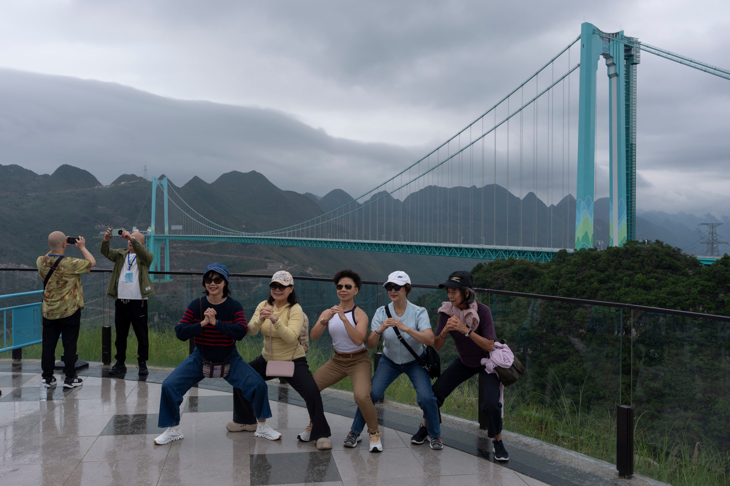 China’s highest bridge brings tourists and internet access to remote communities