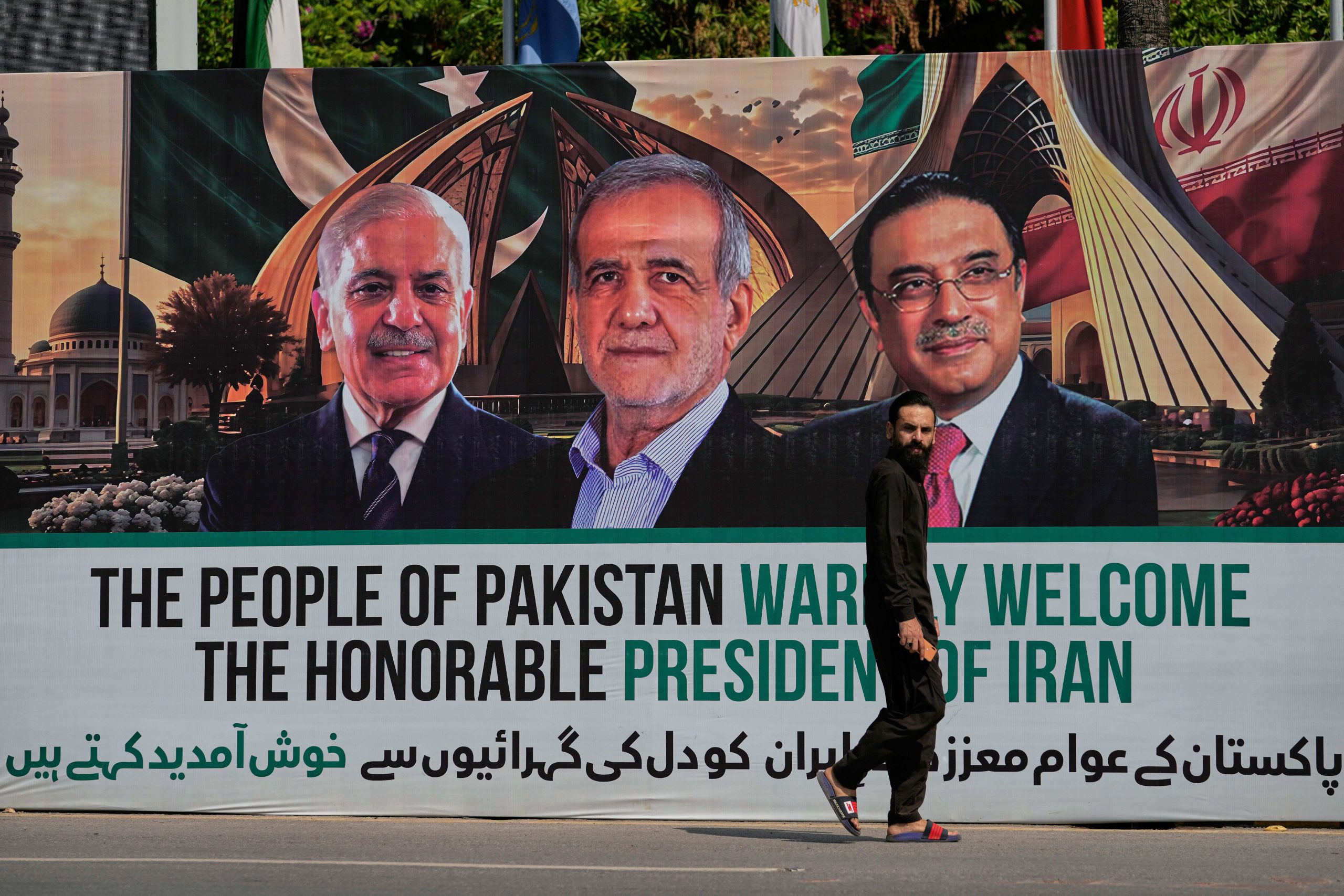 A U.S.-Iran dispute over nuclear inspections clouds work to finalize a war-ending deal