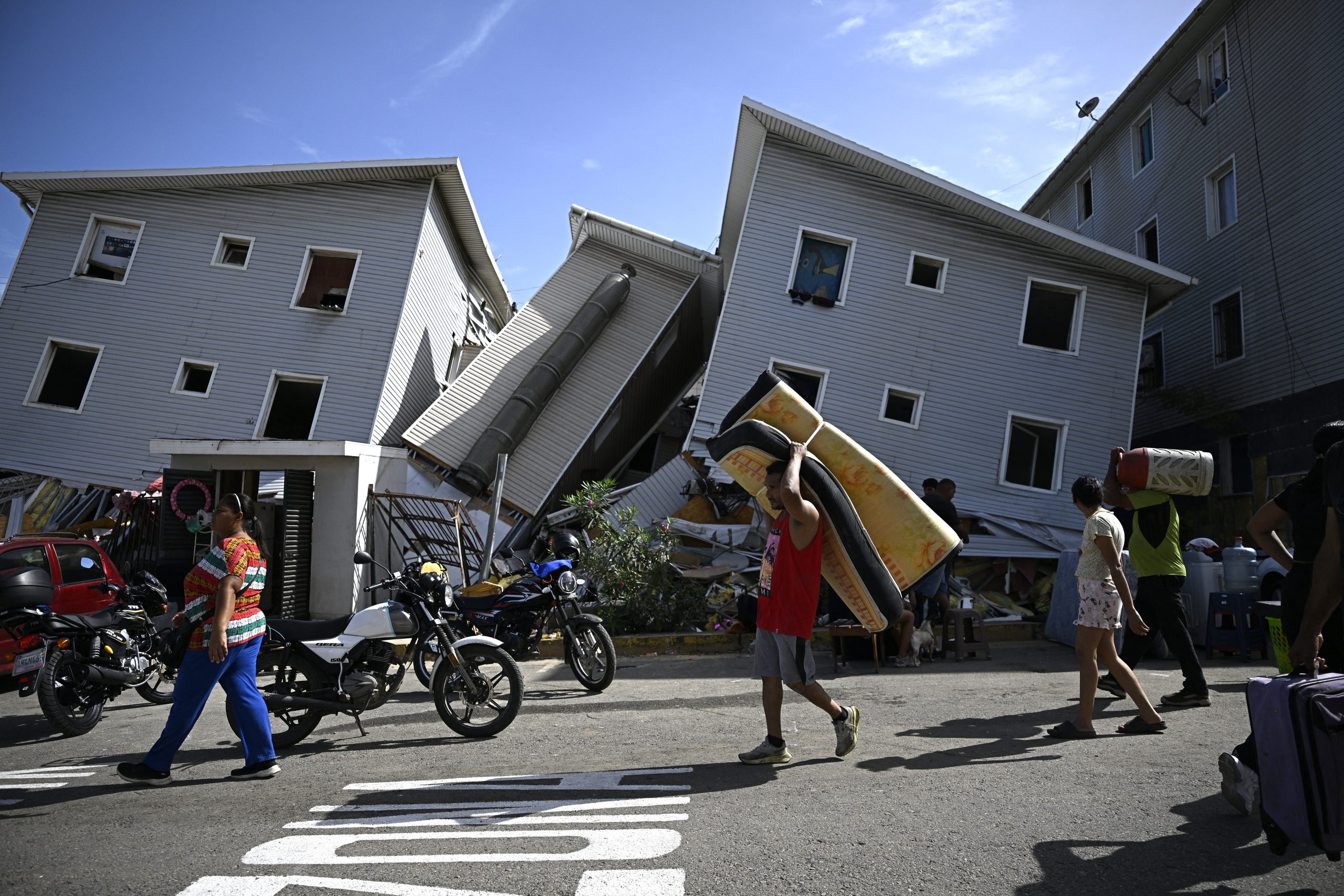 Photos: See Venezuela destruction after earthquakes