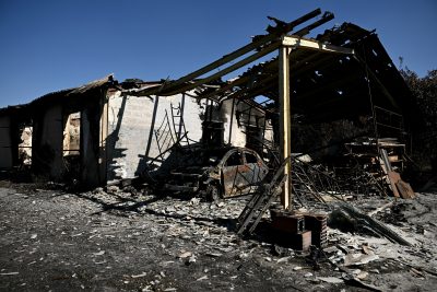 Photos: Spain and France battle record wildfires