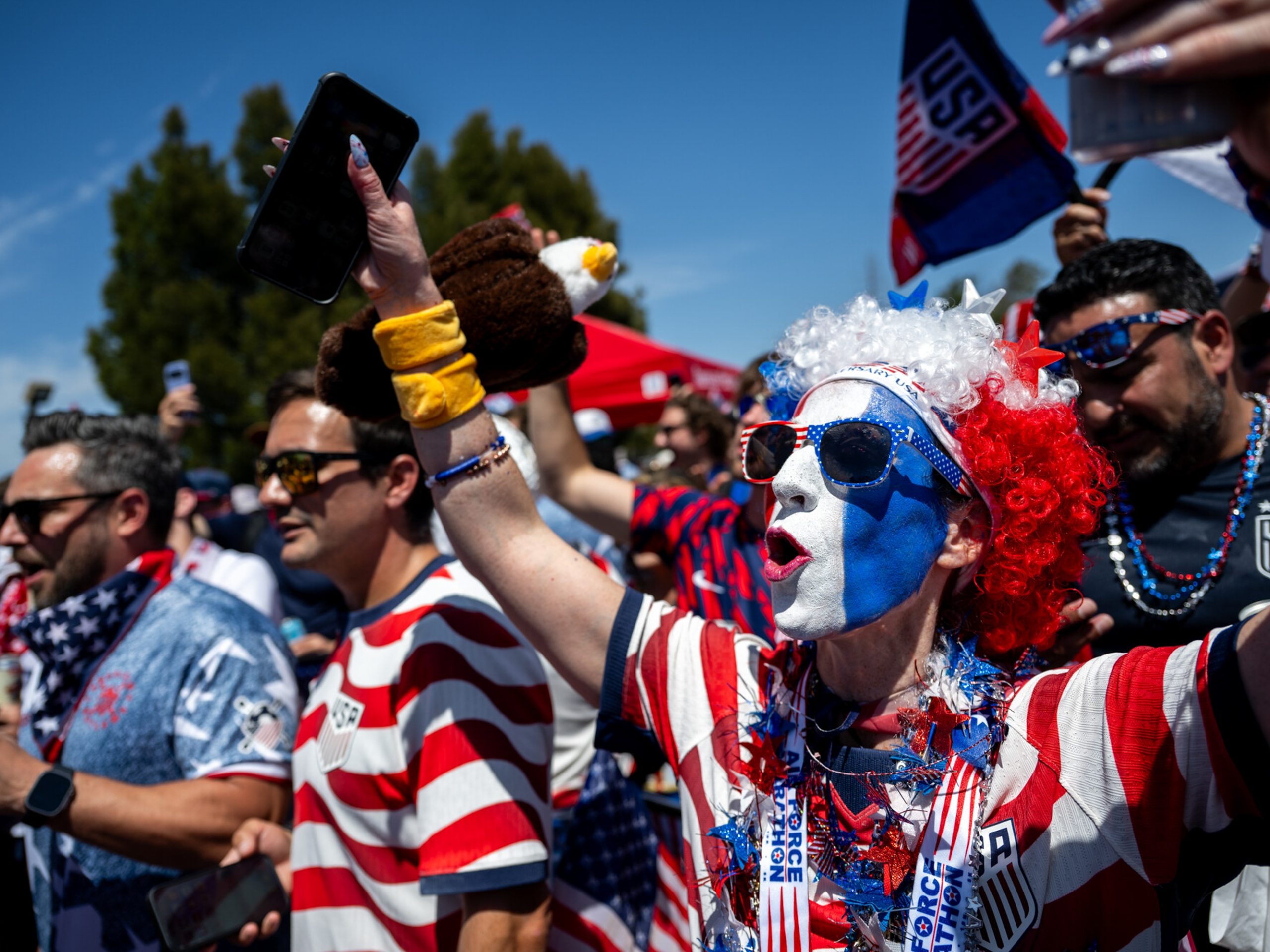 Photos: Fans gather in the Bay Area for the World Cup match between the U.S. and Bosnia-Herzegovina