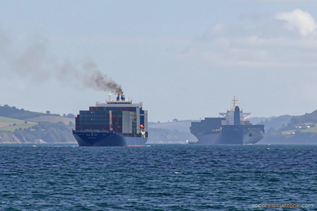 Trump says the U.S. will reinstate its blockade on Iran and charge a toll on ships