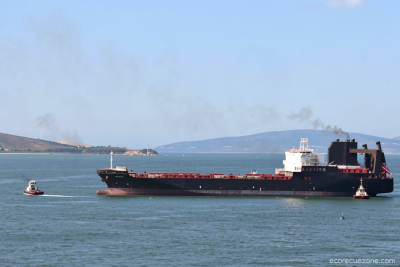 U.S. strikes bridges in Iran; Tehran targets U.S. bases in the Gulf