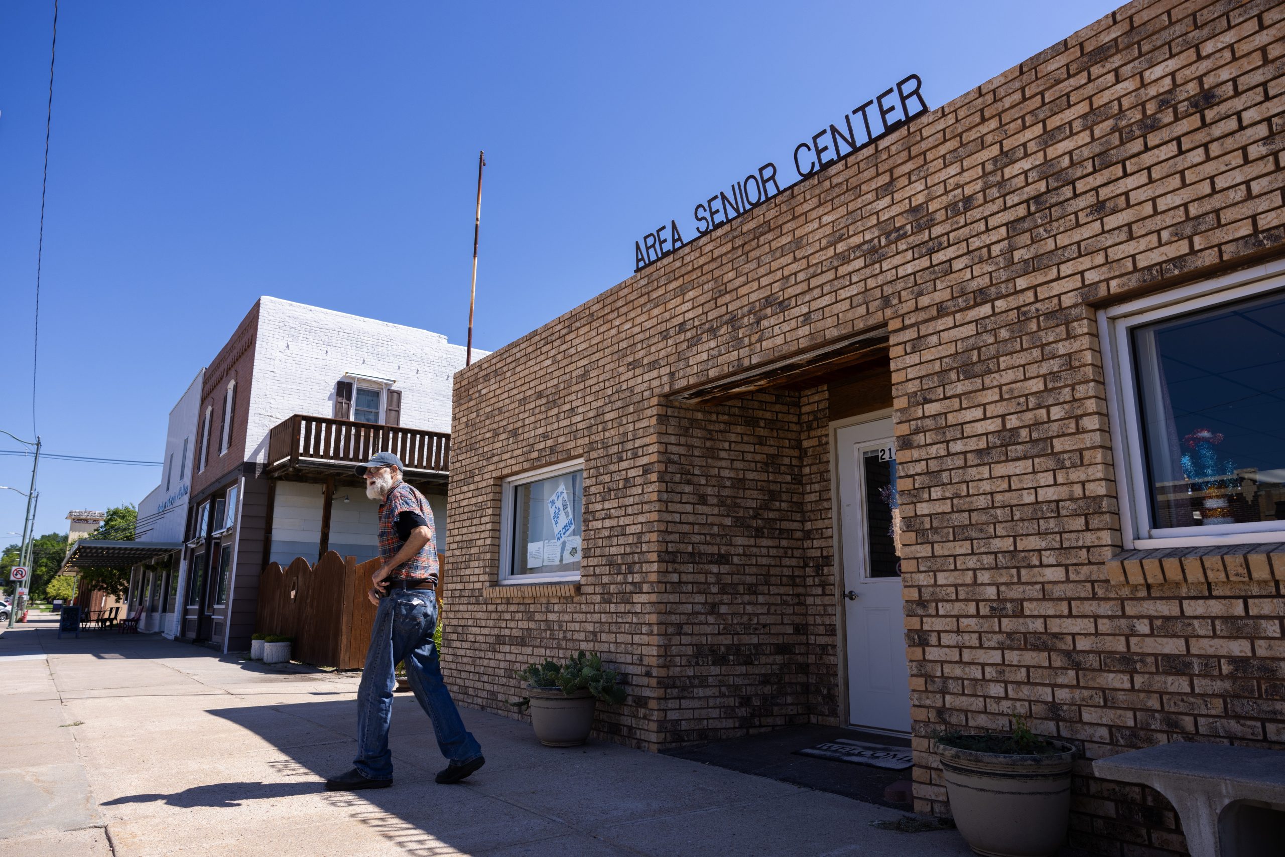 In Nebraska, Americans begin to lose Medicaid under Trump’s work rules