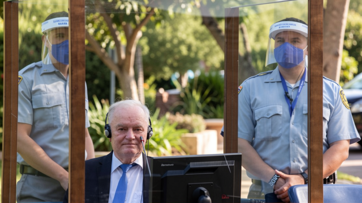 Ratko Mladic, ex-Bosnian Serb warlord who oversaw atrocities, has died at 84